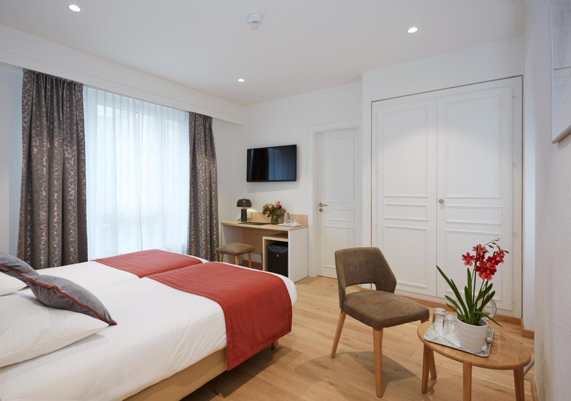 Suisse Hotel