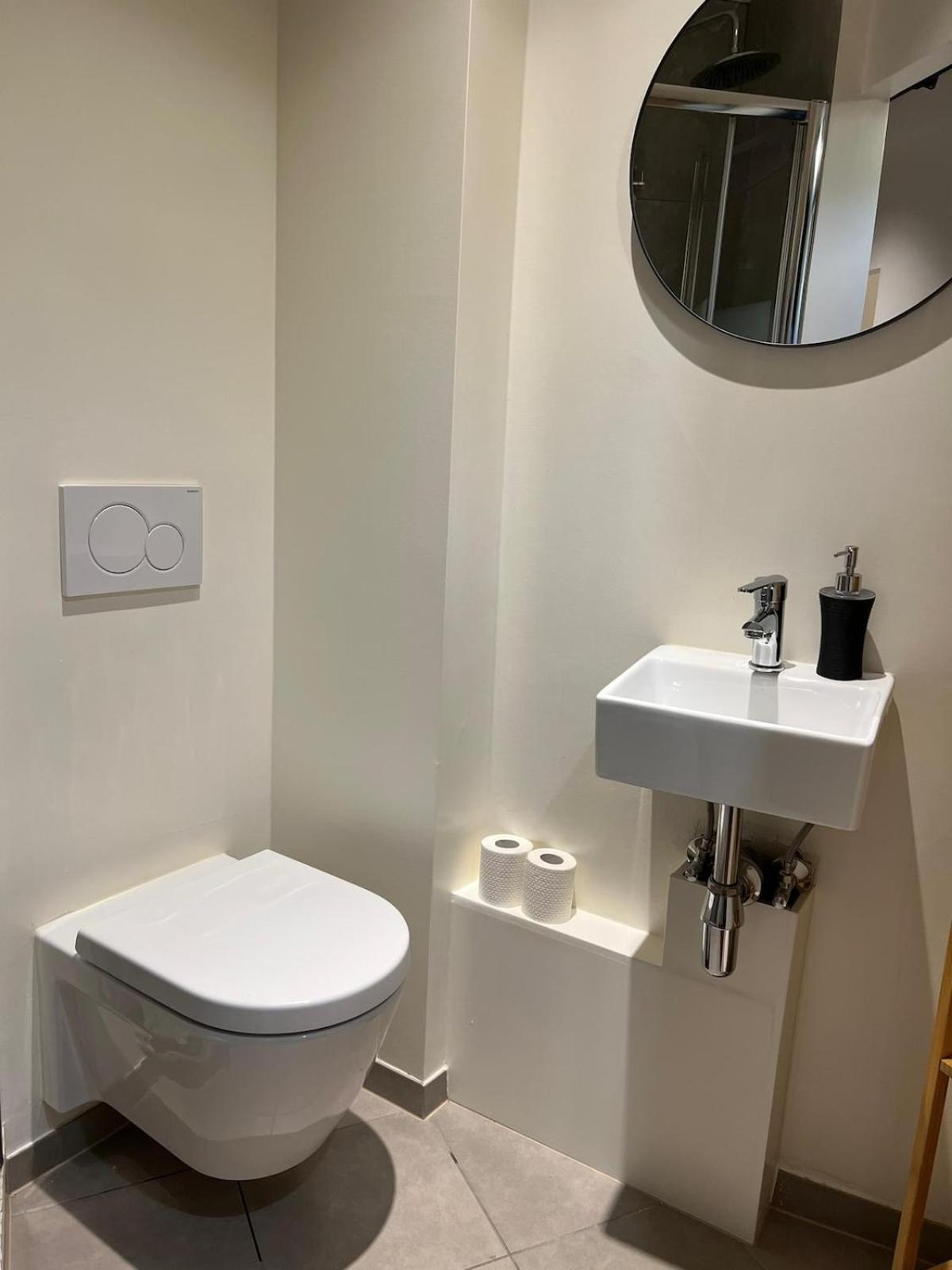Pr 2 Bedroom, Plainpalais Appartement