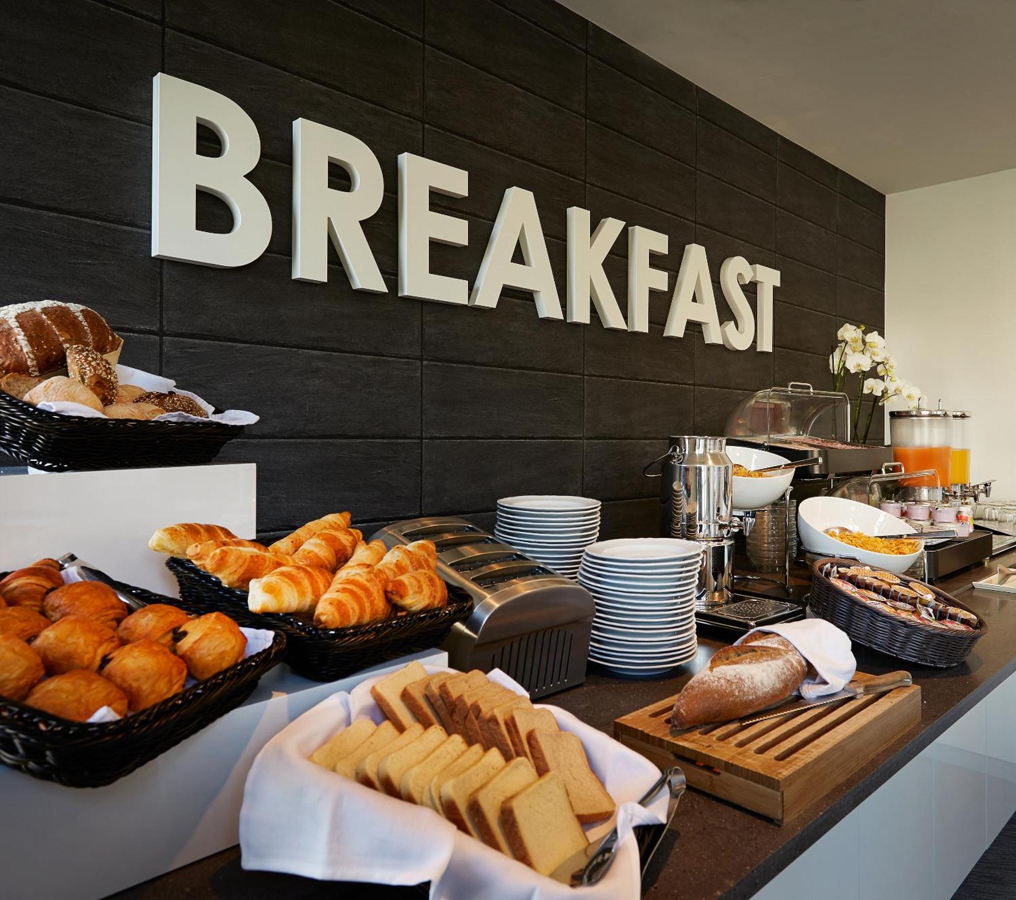 Suisse Hotel 3*
