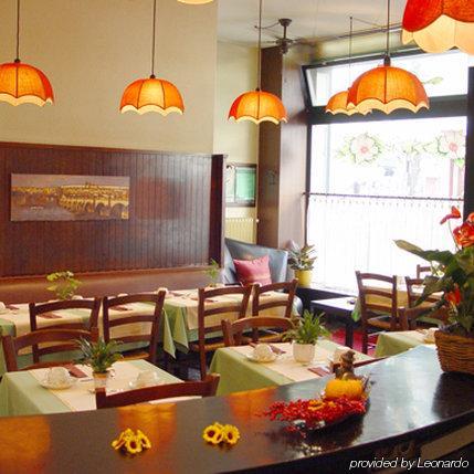 Montana Hotel 3*