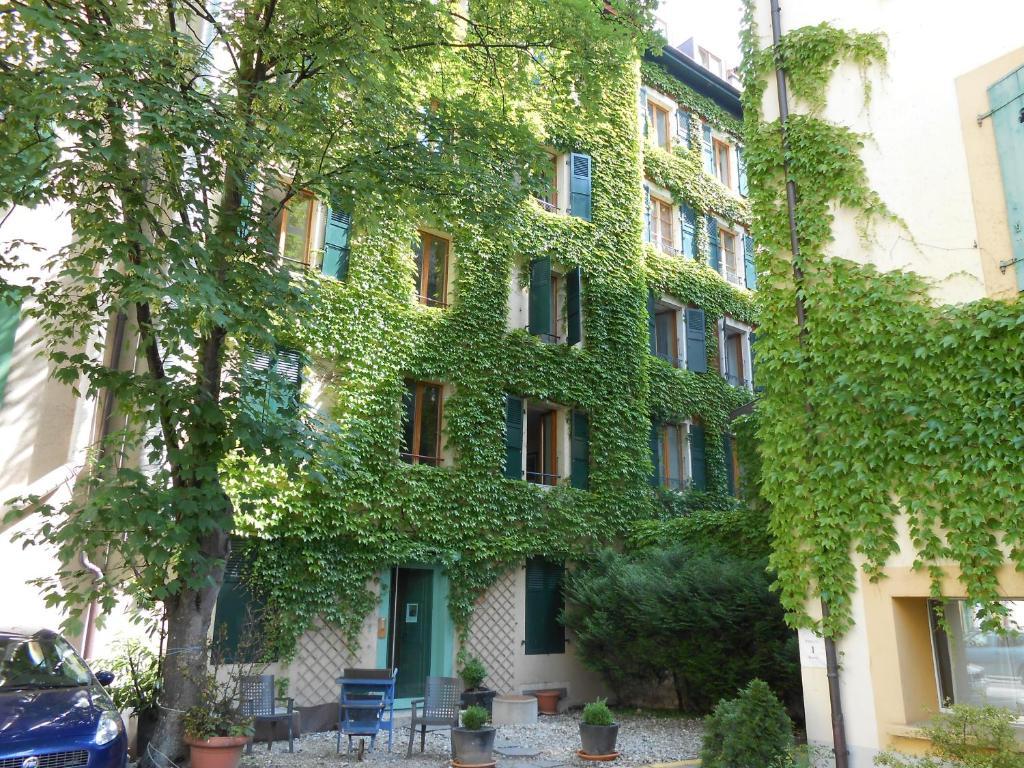 Appart hôtel Dizerens 2*